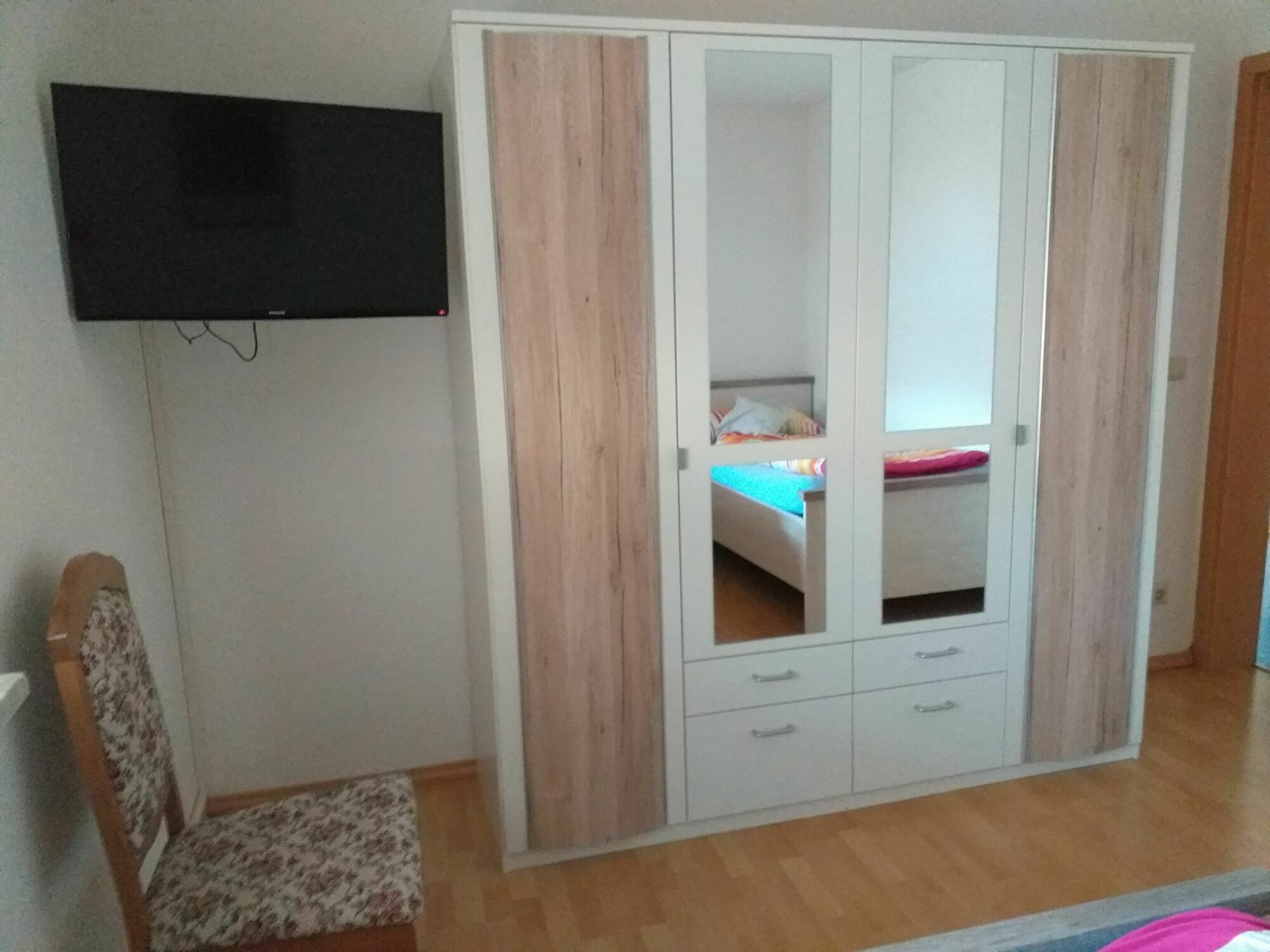 Ferienwohnung Fam.Lutz Knittelsheim ห้อง รูปภาพ